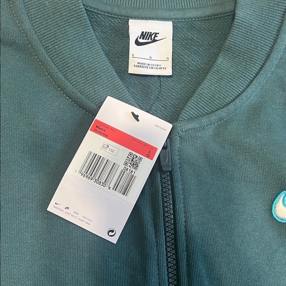 Nike Men’s Mineral Green Full-Zip Sleeveless Vest – Size Large – NWT - Picture 3 of 10